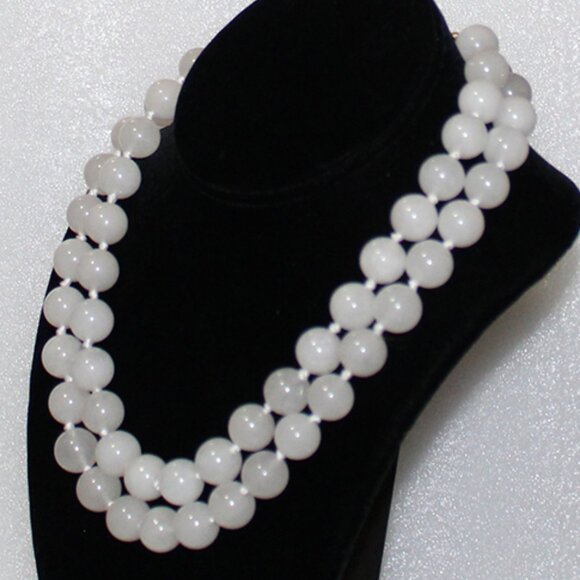 14K WHITE JADE NECKLACE - 12.5 MM STONES - 2 STRAND - Picture 4 of 11